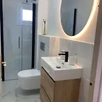 Mas Pinell Piscina レスタルティット