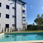 アパート Mas Pinell Piscina レスタルティット